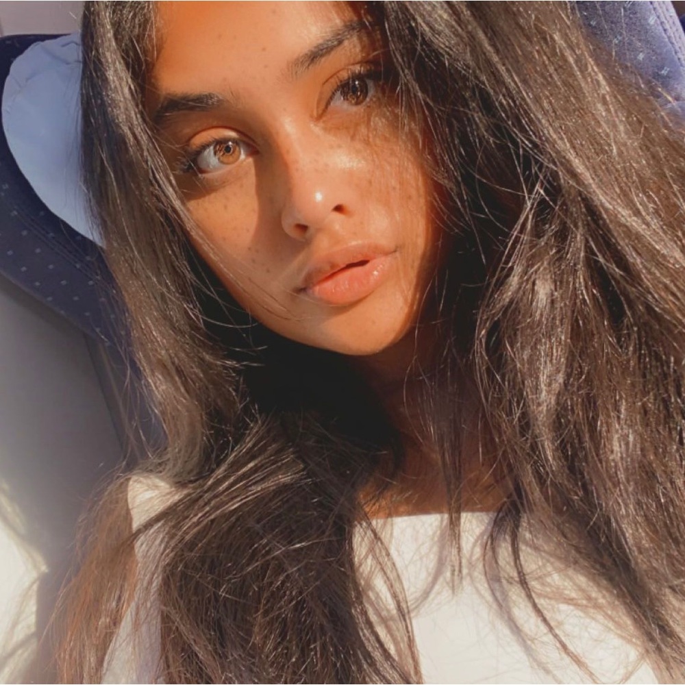 Meet your Posher, Aditi